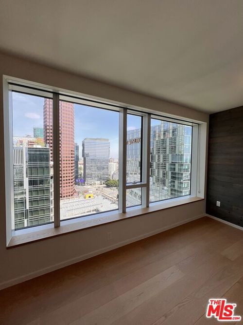 unit-2007-889 Francisco St, Los Angeles, CA, 90017-3647 | Card Image