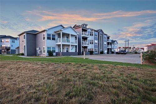 3-106-14802 Whitecap Blvd, Corpus Christi, TX, 78418-7702 | Card Image