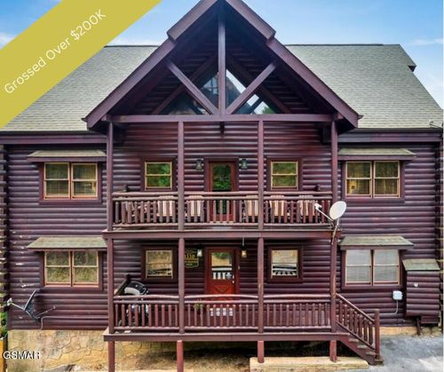 1110 Black Bear Cub Way, Sevierville, TN, 37862-7796 | Card Image