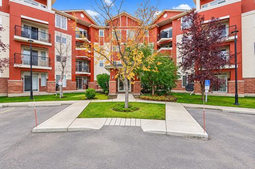110-162 Country Village Cir Ne, Calgary, AB, T3K0E6 | Card Image