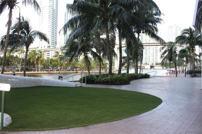 APT-3606 - 185 Sw 7 Th St, Condo with 0 bedrooms, 1 bathrooms and null parking in Miami FL | Image 26