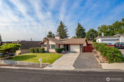 315 Maringo Rd, Ephrata, WA, 98823-1529 | Card Image