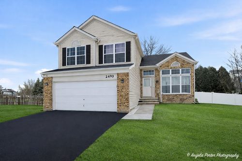 2493 N Orchard Ln, Round Lake Beach, IL, 60073-4904 | Card Image