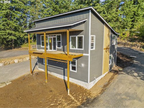 79 Nw Lasher Rd, Stevenson, WA, 98648-6345 | Card Image