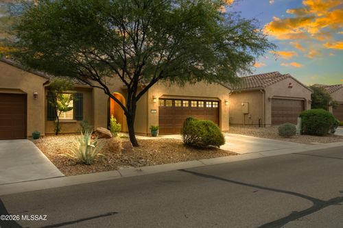 850 N Broken Hills Dr, Green Valley, AZ, 85614-5848 | Card Image