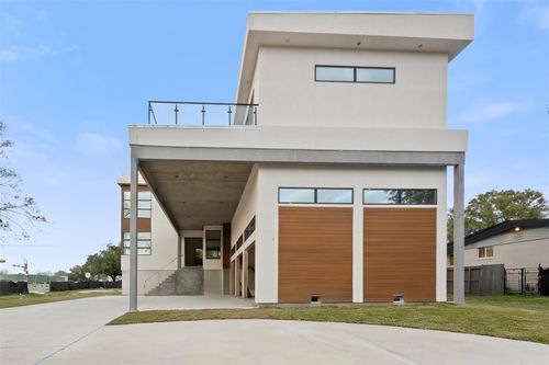 5030 Braesheather Dr, Houston, TX, 77096-4205 | Card Image