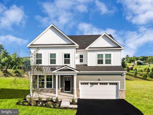 130 Steiner Way, Perkiomenville, PA, 18074-8700 | Card Image