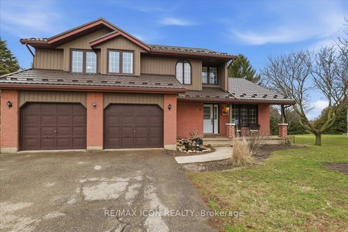 6 Bannister St, Brant, ON, N0E1R0 | Card Image