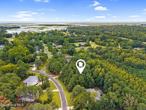 135-135 Hydrangea Ln, Hampstead, NC, 28443-3835 | Card Image