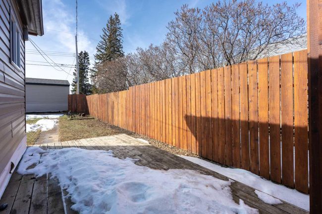 4702 49 Avenue, House other with 2 bedrooms, 1 bathrooms and 2 parking in Killam AB | Image 26