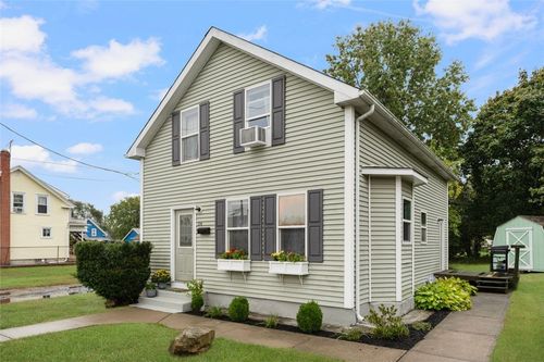 114 Pontiac St, Warwick, RI, 02886-0762 | Card Image