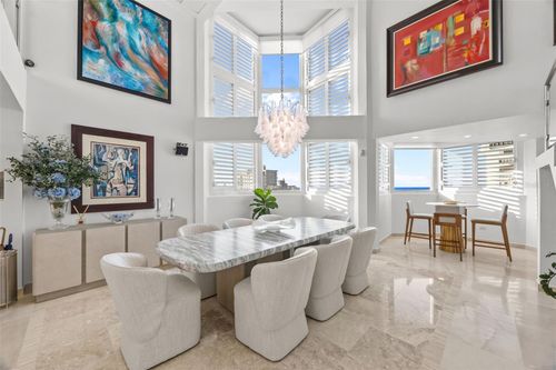 ph-5-10 Rosa Isla Verde, Carolina, PR, 00979 | Card Image