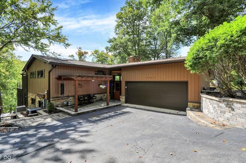 4465 W Grouse Dr, Trafalgar, IN, 46181-8837 | Card Image