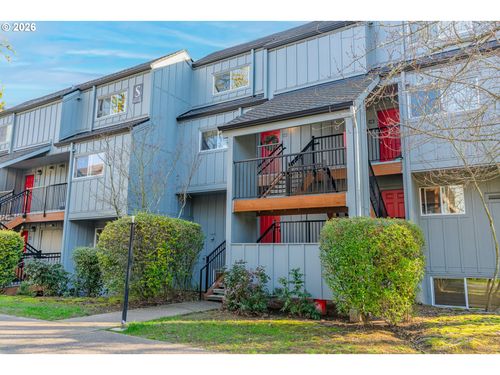 120-4 Touchstone, Lake Oswego, OR, 97035-1914 | Card Image