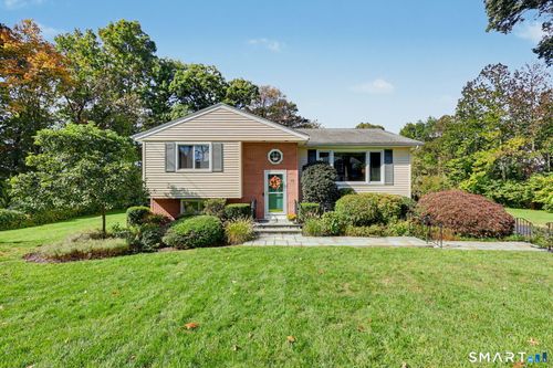 23 Rae Ln, Norwalk, CT, 06850-1222 | Card Image
