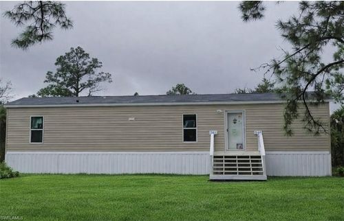566 Avenida Del Sur, Clewiston, FL, 33440-8632 | Card Image
