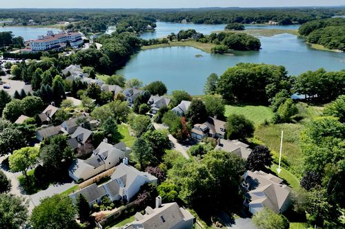 2 Mill Pond Rd, New Castle, NH, 03854-4437 | Card Image