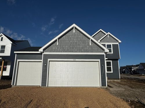 1925 Fulton Rd, Carver, MN, 55315-4400 | Card Image