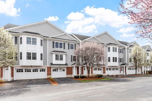 33-1975 Middlesex St, Lowell, MA, 01851 | Card Image