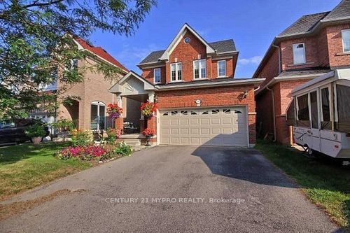 269 Mcbride Crescent, Newmarket, ON, L3X2W4 | Card Image
