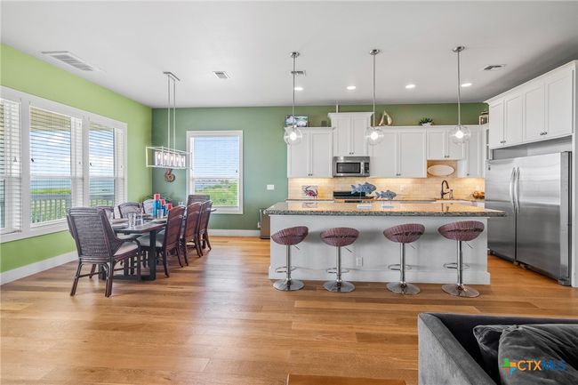 342 Bay Club Dr, House other with 4 bedrooms, 3 bathrooms and null parking in Seadrift TX | Image 32