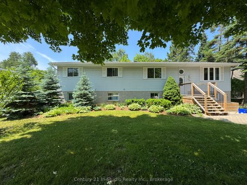 550 Mcnabb St, Southampton, ON, N0H2L0 | Card Image