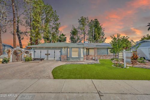 238 E Leah Ln, Gilbert, AZ, 85234-2366 | Card Image