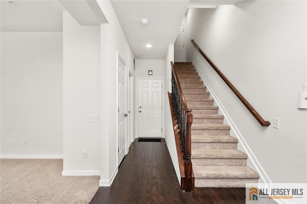 Residential Lease in North Brunswick 3