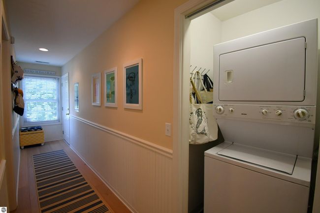 APT-6 - 13354 Stover Rd, House other with 1 bedrooms, 1 bathrooms and null parking in Charlevoix MI | Image 9