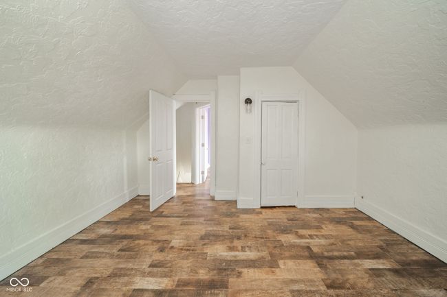 Bedroom 4 on upper level | Image 30