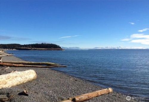 215 Driftwood Shores Rd, Camano Island, WA, 98282-8486 | Card Image
