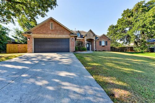 11354 Village Avenue, Midwest City, OK, 73130 | Card Image