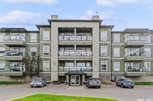 1111-102 Willis Crescent, Saskatoon, SK, S7T0T6 | Card Image
