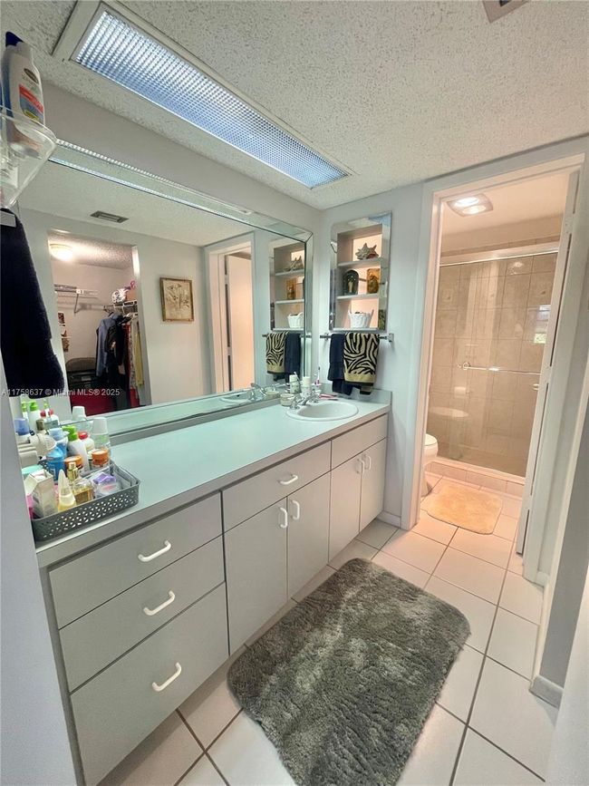 APT-311D - 2309 S Cypress Bend Dr, Condo with 3 bedrooms, 2 bathrooms and null parking in Pompano Beach FL | Image 32