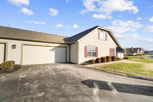 2460 Buckeye Grove Blvd, Grove City, OH, 43123-9450 | Card Image
