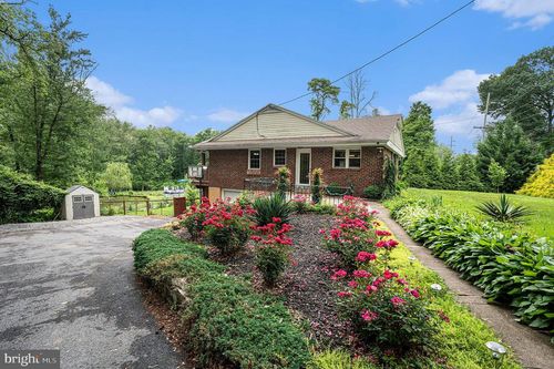 628 N Middletown Rd, MEDIA, PA, 19063-4302 | Card Image