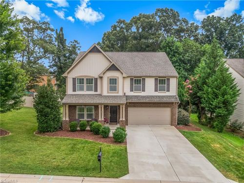 4211 Wedge Dr, Pfafftown, NC, 27040-9820 | Card Image
