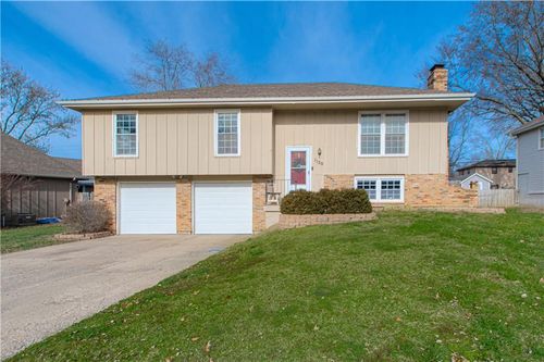 1120 W Wabash St, Olathe, KS, 66061-3923 | Card Image