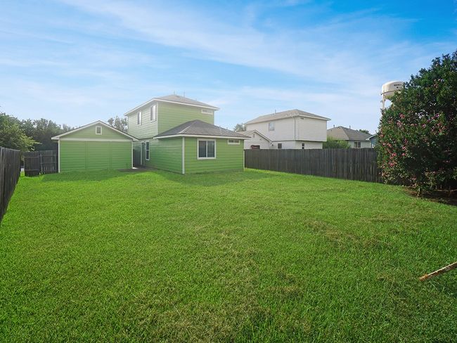 11404 Briarcreek Loop, House other with 3 bedrooms, 3 bathrooms and 4 parking in Manor TX | Image 5