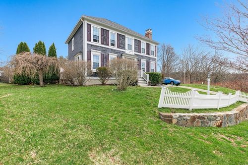 54 Old Merrill St, Amesbury, MA, 01913-4311 | Card Image