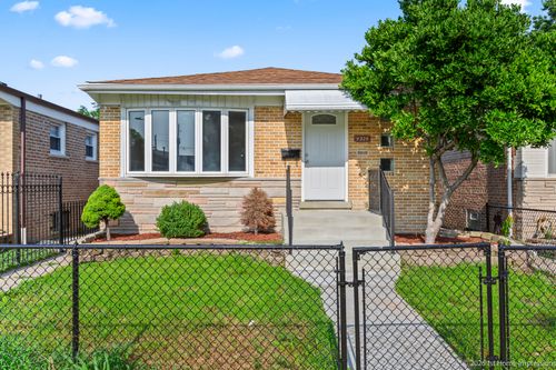 4324 S Keating Ave, CHICAGO, IL, 60632-4335 | Card Image