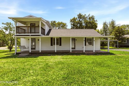 108 Meadowbrook St, Clinton, TN, 37716-3536 | Card Image