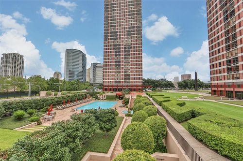 unit-61e-5100 San Felipe St, Houston, TX, 77056-3512 | Card Image