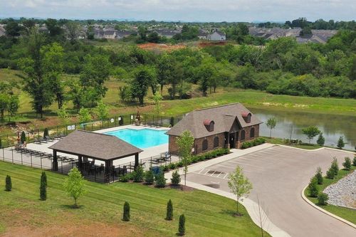 1814 Oak Dr, Murfreesboro, TN, 37128-5550 | Card Image