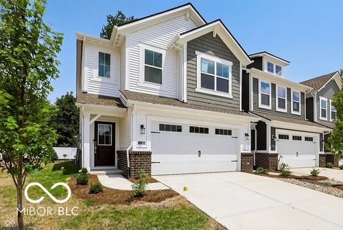 418 Monarch Ln, Lebanon, IN, 46052-9033 | Card Image