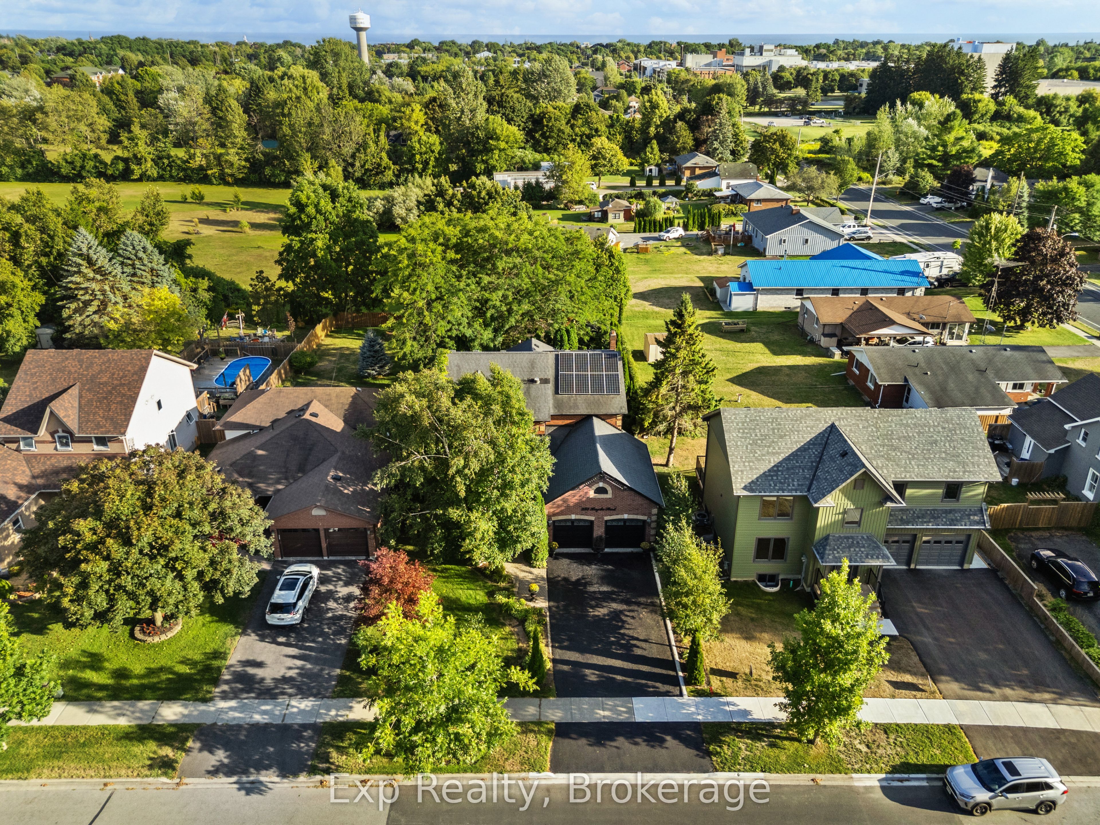 Residential in Cobourg 3