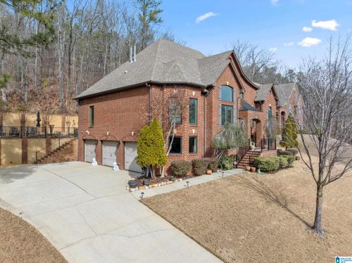 1445 Stoneykirk Rd, PELHAM, AL, 35124-6218 | Card Image