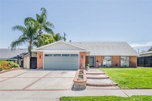 418 Raymor Ave, Corona, CA, 92879 | Card Image