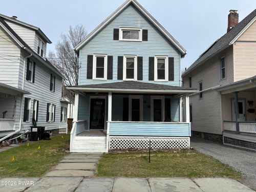 1517 West St, Honesdale, PA, 18431-1763 | Card Image