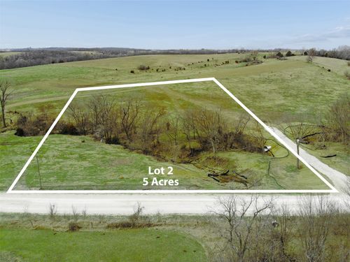 Lot 2 Hogback Brg, Earlham, IA, 50072 | Card Image